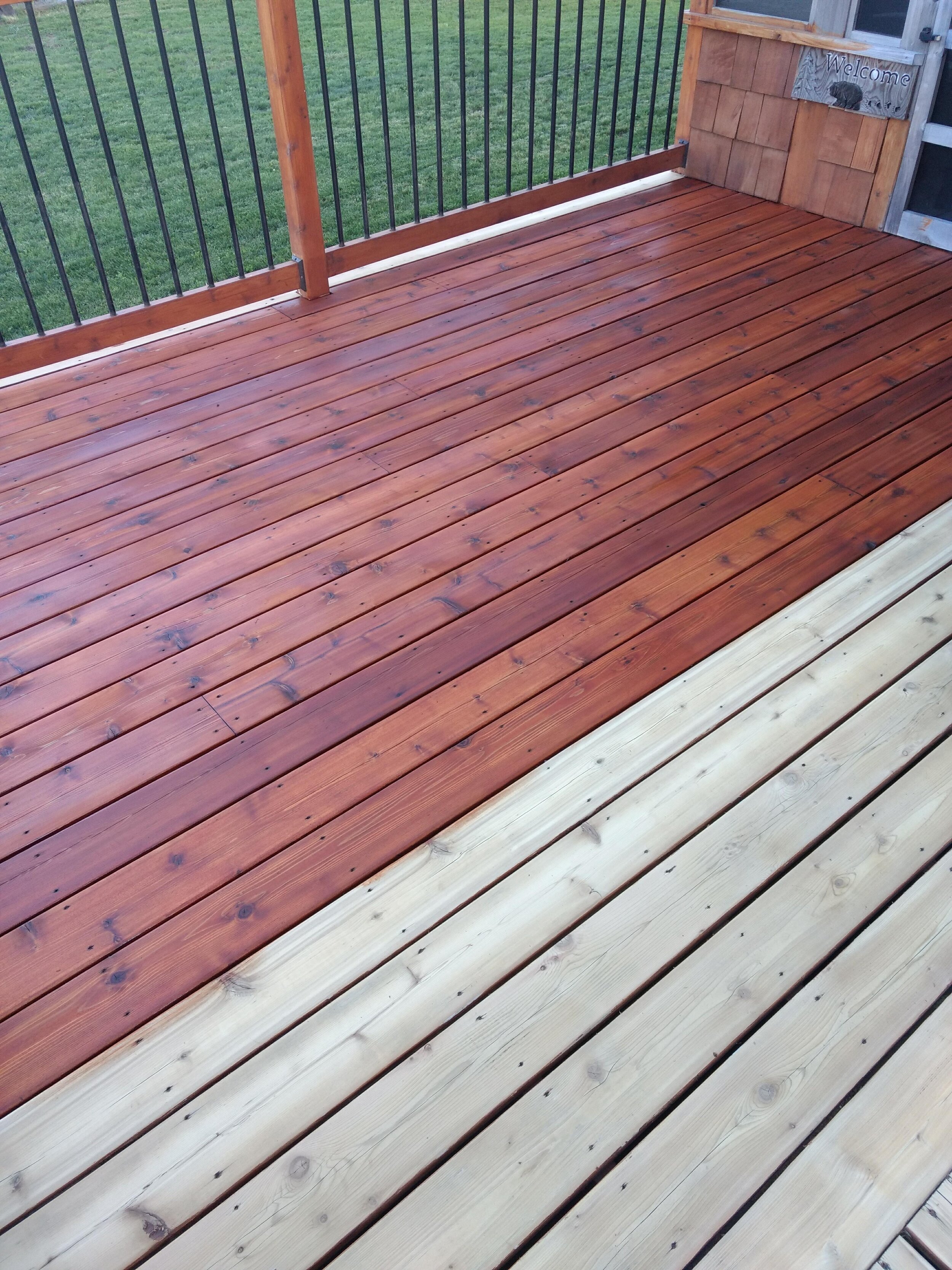 Is It Time to Stain Your Deck? Here’s How Homeowners in Hutto, Round Rock, Pflugerville, Georgetown, and Cedar Park Can Tell